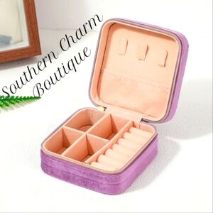 🆕 Violet Velvet Jewelry Box
